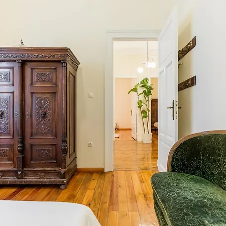 Magnolia By Halu! Elegant In The Center *